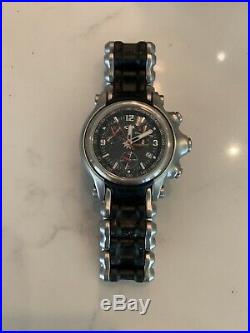 Oakley HoleShot Watch Black Dial With Silver Metal/Rubber Band (Very Rare Watch)